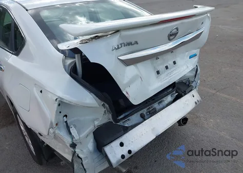 2014 Nissan Altima 2.5 S z USA, uszkodzony, nr VIN 1N4AL3AP9EN231195